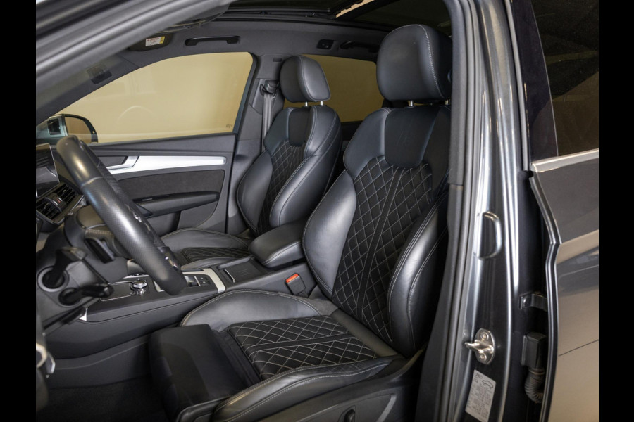 Audi Q5 55 TFSI e quattro Competition SoH 100% 367pk / Panorama dak / Adaptieve cruise control / Stoelverwarming / Dodehoekdetectie / Achtertuitrijcamera / Apple carplay /