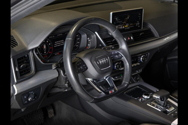 Audi Q5 55 TFSI e quattro Competition SoH 100% 367pk / Panorama dak / Adaptieve cruise control / Stoelverwarming / Dodehoekdetectie / Achtertuitrijcamera / Apple carplay /