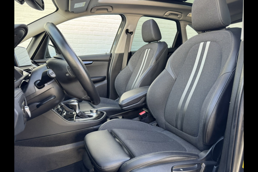 BMW 2 Serie Active Tourer 225xe iPerformance High Executive Camera Panodak Clima Stoelverw All-Season