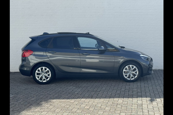 BMW 2 Serie Active Tourer 225xe iPerformance High Executive Camera Panodak Clima Stoelverw All-Season
