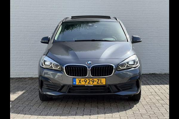 BMW 2 Serie Active Tourer 225xe iPerformance High Executive Camera Panodak Clima Stoelverw All-Season