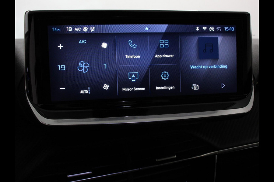 Peugeot 2008 1.2 Hybrid 136 pk Automaat Allure Navigatie Apple Carplay/Android Auto Climate Control Dab Led Parkeer sensoren Cruise Control