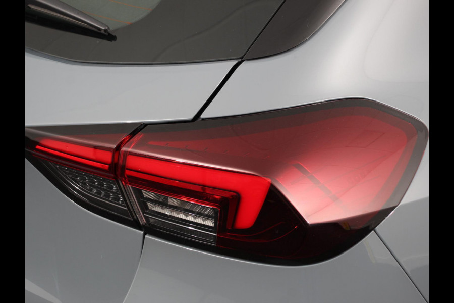 Opel Corsa 1.2 Turbo 100pk GS Nieuw model! Navigatie Apple Carplay/Android Auto Digitale Cockpit Airco Camera Parkeer sensoren V+A Cruise Control Lichtmetalen Velgen Dab