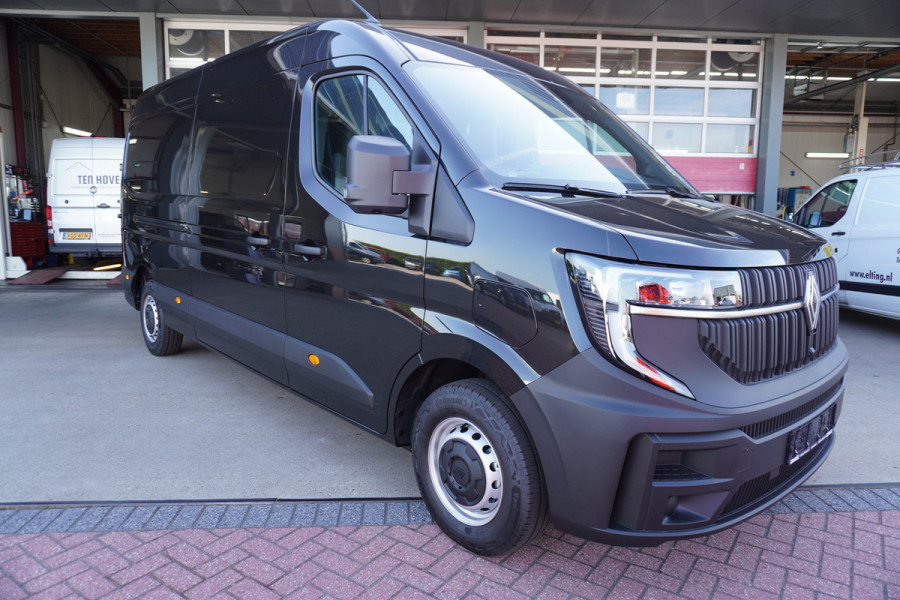 Renault Master E-Tech T35 L3H2 Advance long range 87 kWh 143PK Automaat nr. V082 | Climate | Navi | Camera | trekhaak 2.300KG