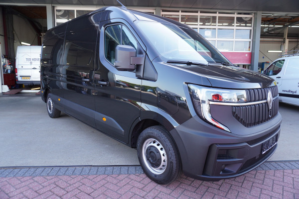 Renault Master E-Tech T35 L3H2 Advance long range 87 kWh 143PK Automaat nr. V082 | Climate | Navi | Camera | trekhaak 2.300KG