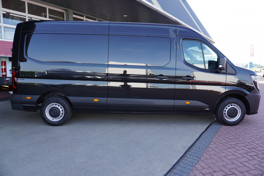 Renault Master E-Tech T35 L3H2 Advance long range 87 kWh 143PK Automaat nr. V082 | Climate | Navi | Camera | trekhaak 2.300KG