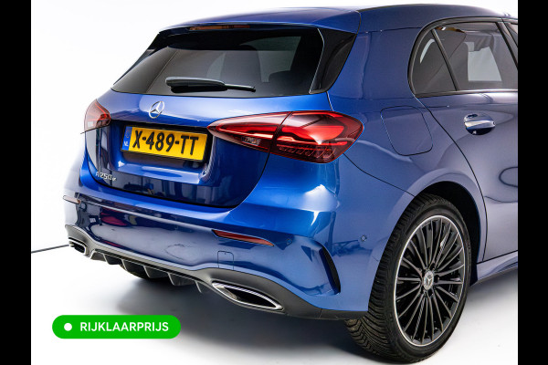 Mercedes-Benz A-Klasse 250 e AMG Line | Pano dak | Stoelverw. | Cruise | 19"all season | Sfeerverlichting | Climate control | Navigatie