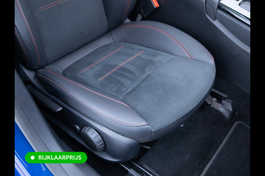 Mercedes-Benz A-Klasse 250 e AMG Line | Pano dak | Stoelverw. | Cruise | 19"all season | Sfeerverlichting | Climate control | Navigatie