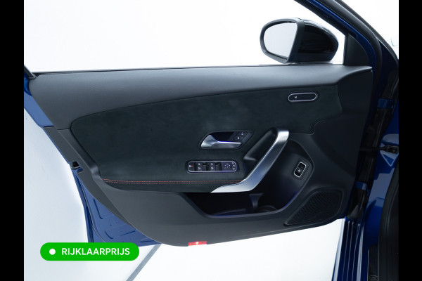Mercedes-Benz A-Klasse 250 e AMG Line | Pano dak | Stoelverw. | Cruise | 19"all season | Sfeerverlichting | Climate control | Navigatie