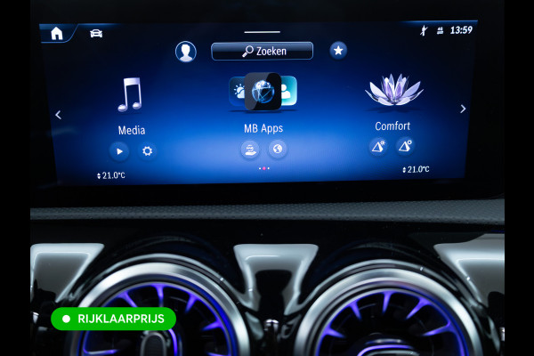 Mercedes-Benz A-Klasse 250 e AMG Line | Pano dak | Stoelverw. | Cruise | 19"all season | Sfeerverlichting | Climate control | Navigatie
