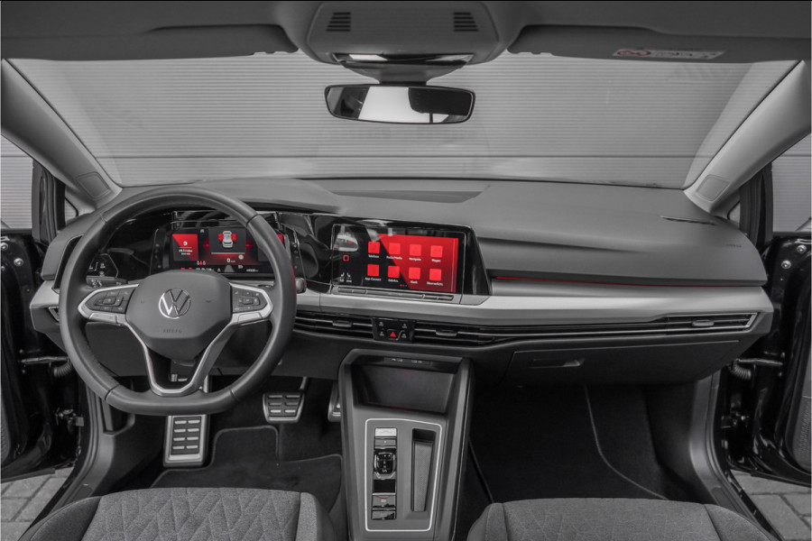 Volkswagen Golf 1.5 eTSI Move Style Pack ACC Camera 18"