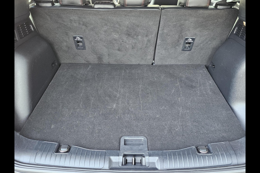Ford Kuga 2.5 PHEV ST-Line X | Trekhaak | Winterpack | Orig. NL Auto | AGR-stoelen | Bang&Olufsen | Elektrische achterklep