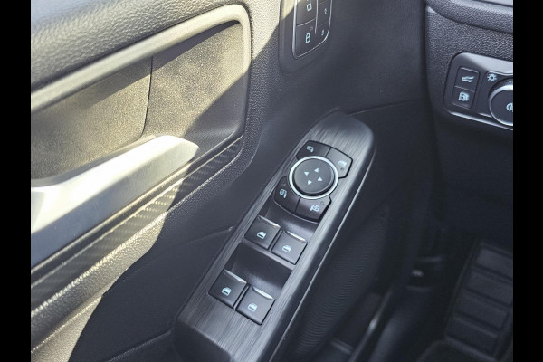 Ford Kuga 2.5 PHEV ST-Line X | Trekhaak | Winterpack | Orig. NL Auto | AGR-stoelen | Bang&Olufsen | Elektrische achterklep