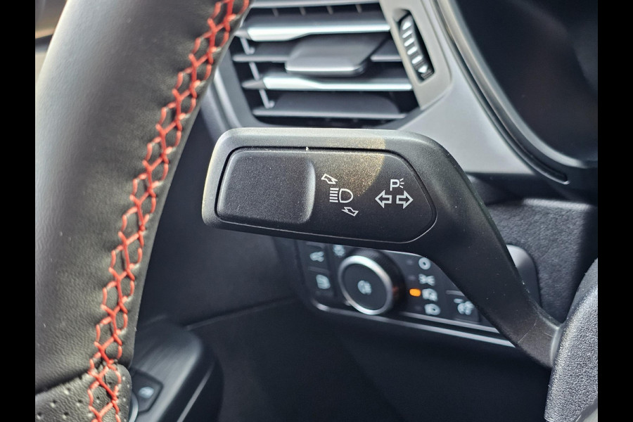 Ford Kuga 2.5 PHEV ST-Line X | Trekhaak | Winterpack | Orig. NL Auto | AGR-stoelen | Bang&Olufsen | Elektrische achterklep