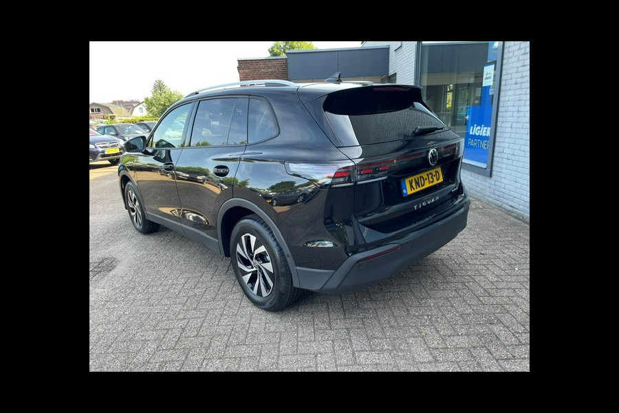 Volkswagen Tiguan NIEUW 1.5 eHybrid Life Edition SUPERDEAL! STOEL/STUUR VEWRW> 360 CAMERA