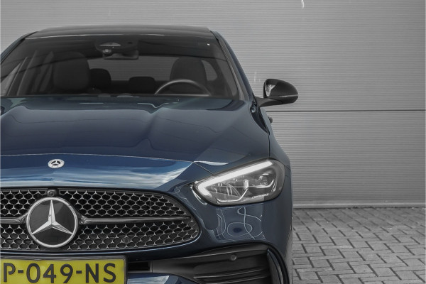 Mercedes-Benz C-Klasse 200 Launch Edition AMG Line Pano Trekhaak Camera Stoelverw