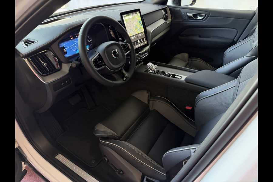 Volvo XC60 STERKSTE MOTOR 2.0 T8 456PK AWD ULTRA ! BLACK EDITION STOEL/STUUR.VER. 22''LMV PANO HEADUP HARMAN KARDON