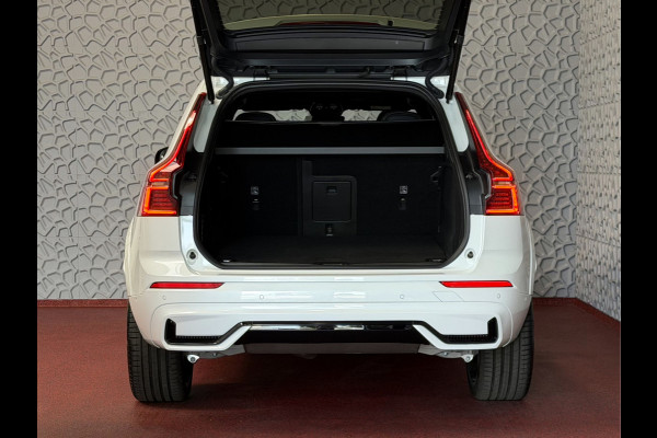 Volvo XC60 STERKSTE MOTOR 2.0 T8 456PK AWD ULTRA ! BLACK EDITION STOEL/STUUR.VER. 22''LMV PANO HEADUP HARMAN KARDON