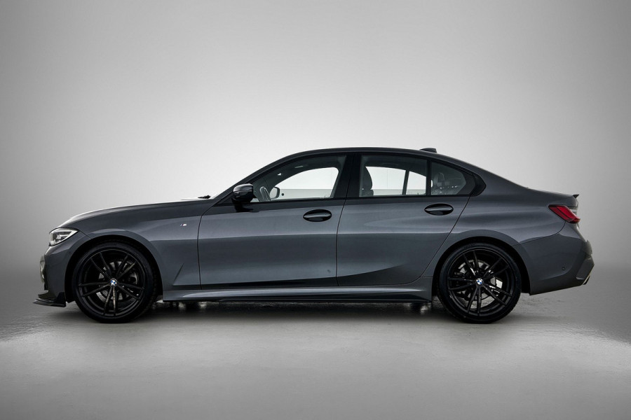 BMW 3-serie 320i High Executive M-pakket Performance(Dealer OndH, Camera, Carplay, StoelV, Navi Prof, Etc)