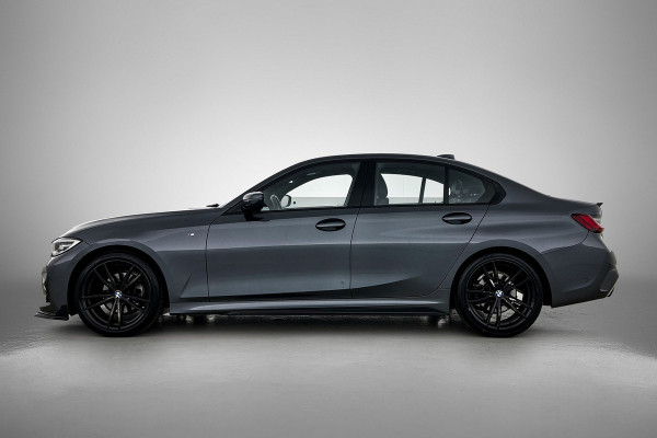 BMW 3-serie 320i High Executive M-pakket Performance(Dealer OndH, Camera, Carplay, StoelV, Navi Prof, Etc)