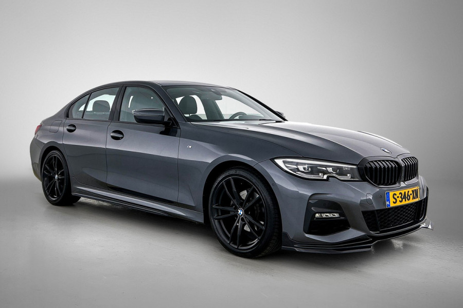 BMW 3-serie 320i High Executive M-pakket Performance(Dealer OndH, Camera, Carplay, StoelV, Navi Prof, Etc)