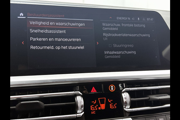 BMW 3-serie 320i High Executive M-pakket Performance(Dealer OndH, Camera, Carplay, StoelV, Navi Prof, Etc)
