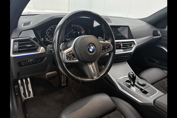 BMW 3-serie 320i High Executive M-pakket Performance(Dealer OndH, Camera, Carplay, StoelV, Navi Prof, Etc)