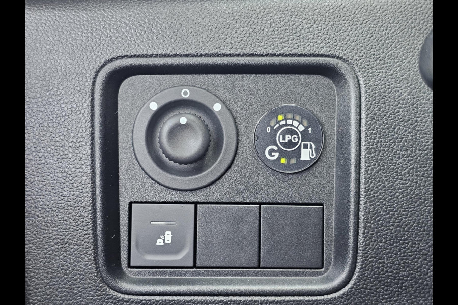 Dacia Duster 1.0 TCe Bi-Fuel Prestige | Achteruitrijcamera | Airco | Cruise control | Trekhaak |
