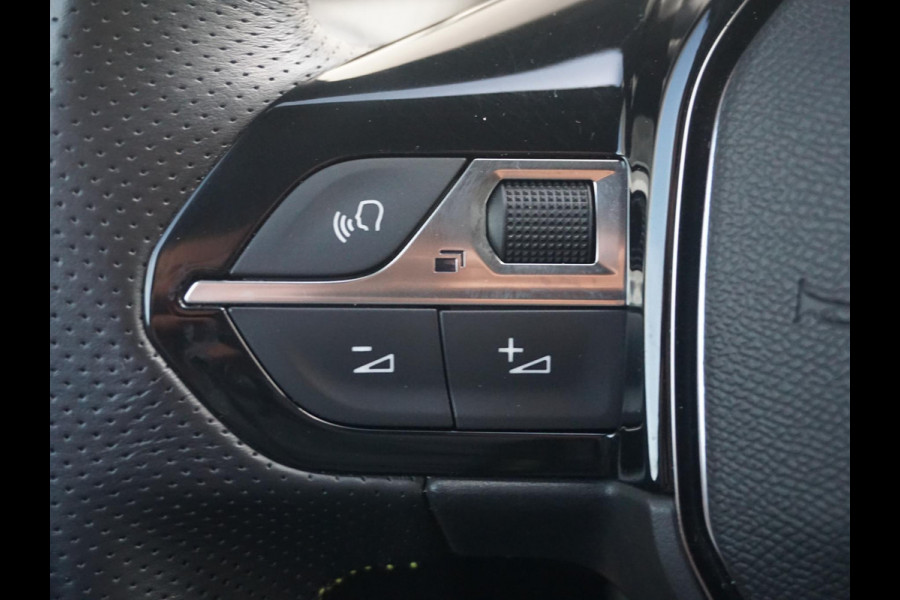 Peugeot e-2008 EV GT Pack 50 kWh Leder Alcantara