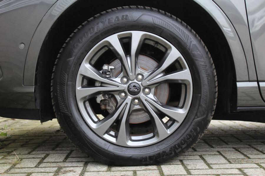 Ford Kuga 2.5 PHEV ST-Line | Trekhaak | Panoramadak | BLIS | Head-up | Winterpack