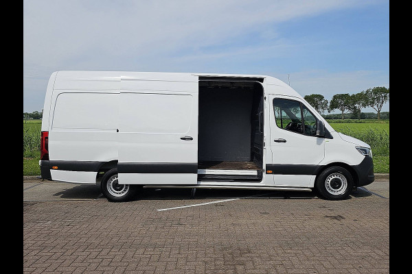 Mercedes-Benz Sprinter 316 L3H2 3.5T-trekhaak, Adap-cruise, Navi, Automaat, Carplay, MBUX10, LED, Leer