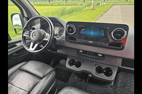 Mercedes-Benz Sprinter 316 L3H2 3.5T-trekhaak, Adap-cruise, Navi, Automaat, Carplay, MBUX10, LED, Leer