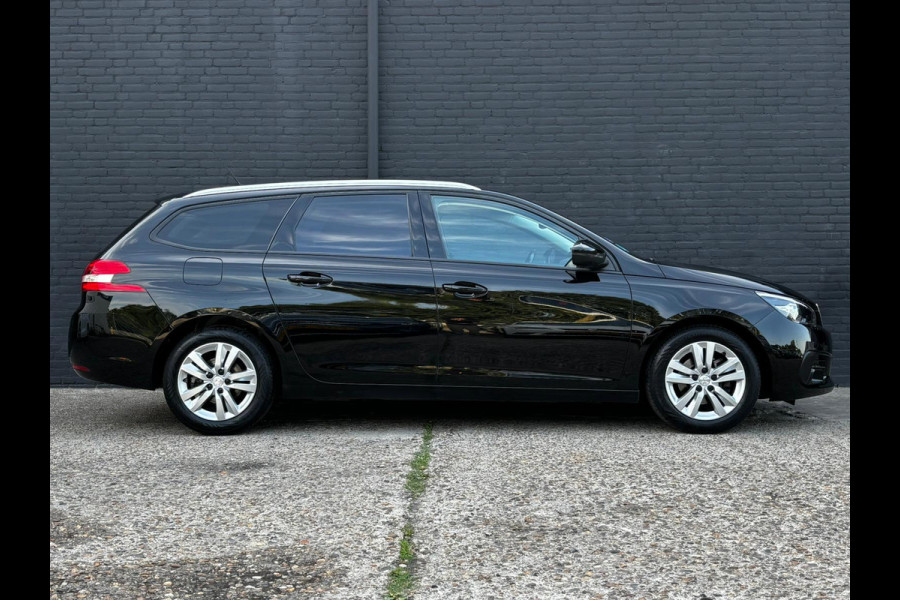 Peugeot 308 SW 1.2 PureTech Blue Lease Executive|PANO|PDC|NAVI|CRUISE|CARPLAY|NWE APK