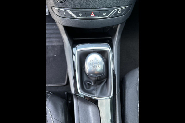 Peugeot 308 SW 1.2 PureTech Blue Lease Executive|PANO|PDC|NAVI|CRUISE|CARPLAY|NWE APK