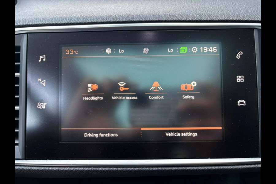 Peugeot 308 SW 1.2 PureTech Blue Lease Executive|PANO|PDC|NAVI|CRUISE|CARPLAY|NWE APK