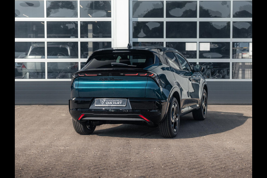 Alfa Romeo junior Elettrica Ti 54 kWh | Clima | Adapt. Cruise | Keyless | Handsfree A-Klep | PDC rondom | Pack Techno | Warmtepomp | Bicolore