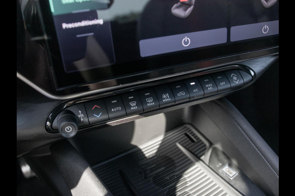 Alfa Romeo junior Elettrica Ti 54 kWh | Clima | Adapt. Cruise | Keyless | Handsfree A-Klep | PDC rondom | Pack Techno | Warmtepomp | Bicolore