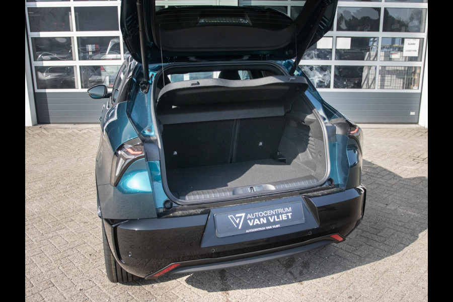 Alfa Romeo junior Elettrica Ti 54 kWh | Clima | Adapt. Cruise | Keyless | Handsfree A-Klep | PDC rondom | Pack Techno | Warmtepomp | Bicolore