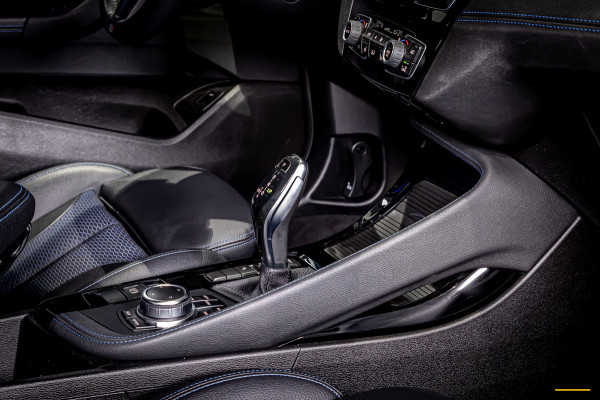 BMW X2 SDrive20i High Executive|M-sport|StoelV|DealerOnderho