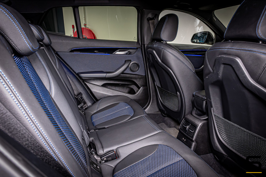 BMW X2 SDrive20i High Executive|M-sport|StoelV|DealerOnderho