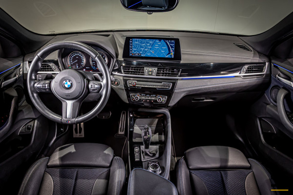 BMW X2 SDrive20i High Executive|M-sport|StoelV|DealerOnderho
