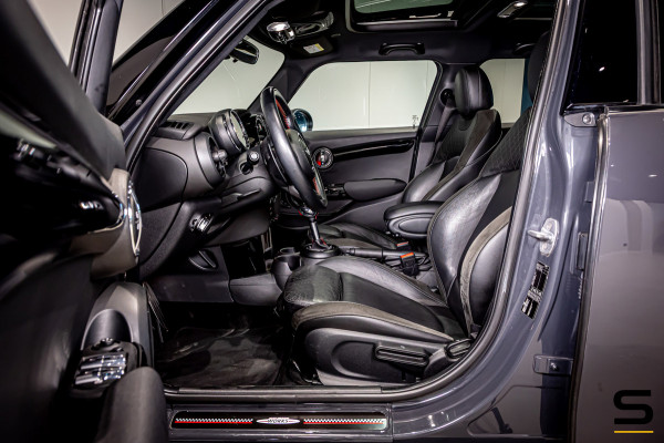 MINI 5-deurs 2.0 Cooper S Chili|Pano|H&K|Leder|StoelV|1eig