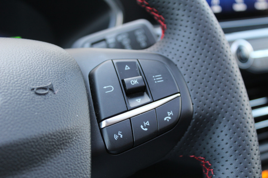 Ford Kuga 2.5 PHEV ST-Line | Trekhaak | Panoramadak | BLIS | Head-up | Winterpack