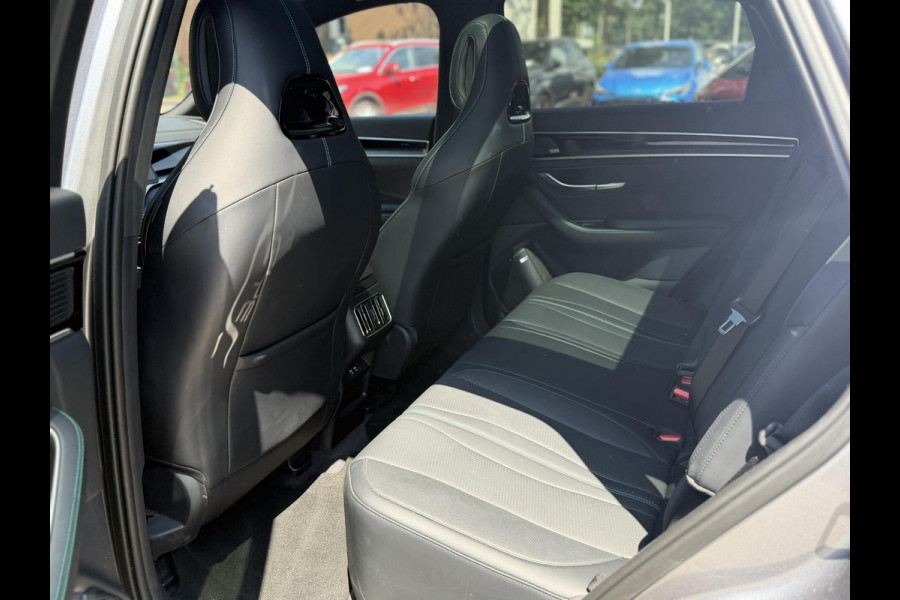 BYD Seal U DM-i Comfort 1.5 DM-i FWD VAN: 38.900,- VOOR: 33.330- UW WKVOORDEEL: 5.470,- | 9000 KM ! 125km electrisch rijbereik | 6 jaar volledige BYD GARANTIE TM 2031 | FULL OPTION