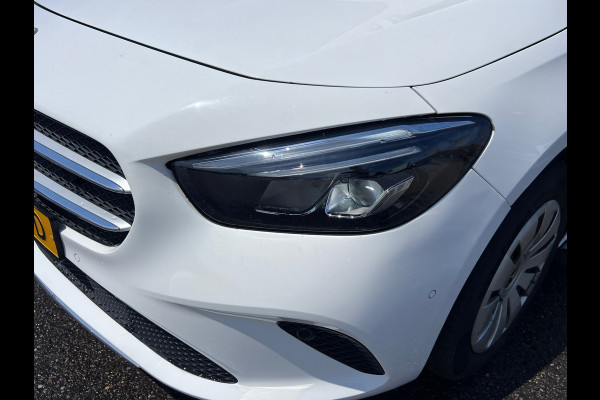 Mercedes-Benz B-Klasse 200d / AUTOMAAT / CAMERA / NAP / LEER / XENON / TELEFOON / 1e EIGENAAR