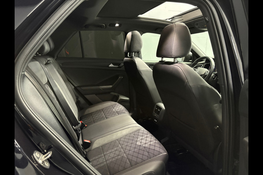 Volkswagen T-Roc 1.5 TSI R-Line Pano