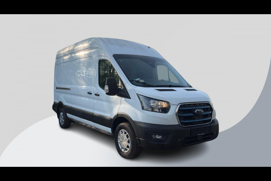 Ford E-Transit 350 L3H3 Trend 68 kWh VERKOCHT !!!!!! 230 KM | SOH 99,2% | Navigatie | Adaptieve Cruise Control | WORDT VERWACHT!