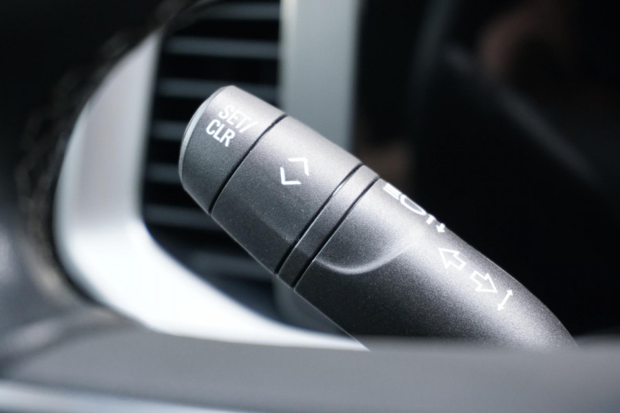 Opel Mokka-e Edition 50-kWh + CAMERA / LED / APPLE CARPLAY