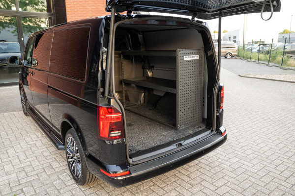 Volkswagen Transporter 2.0 TDI L2H1 30 DC 150pk Bulli 2x schuifdeur Leder