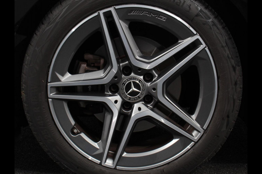 Mercedes-Benz A-Klasse 200 AMG Line Navigatie Climate Control Camera Virtual Cockpit Led Stoelverwarming Cruise control Parkeersensoren